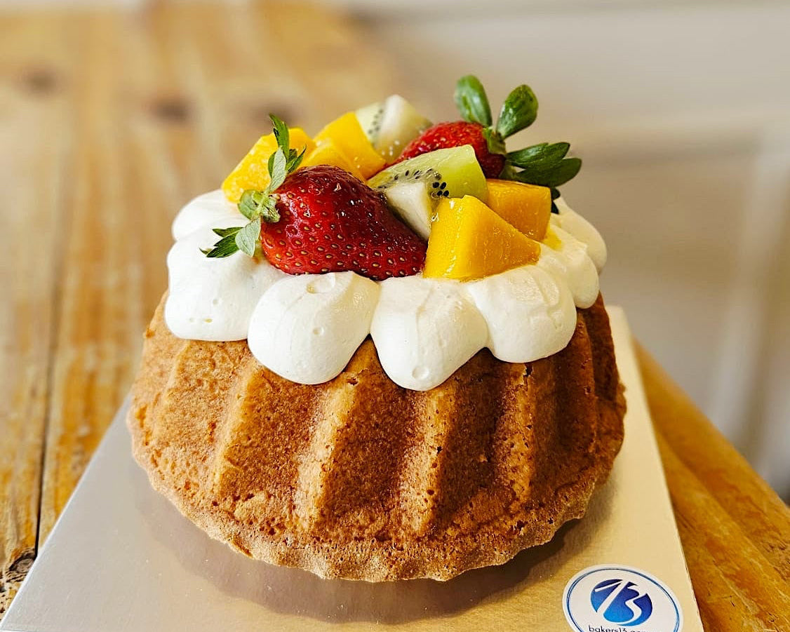 Vanilla Butter Fruit Bundt Cake
